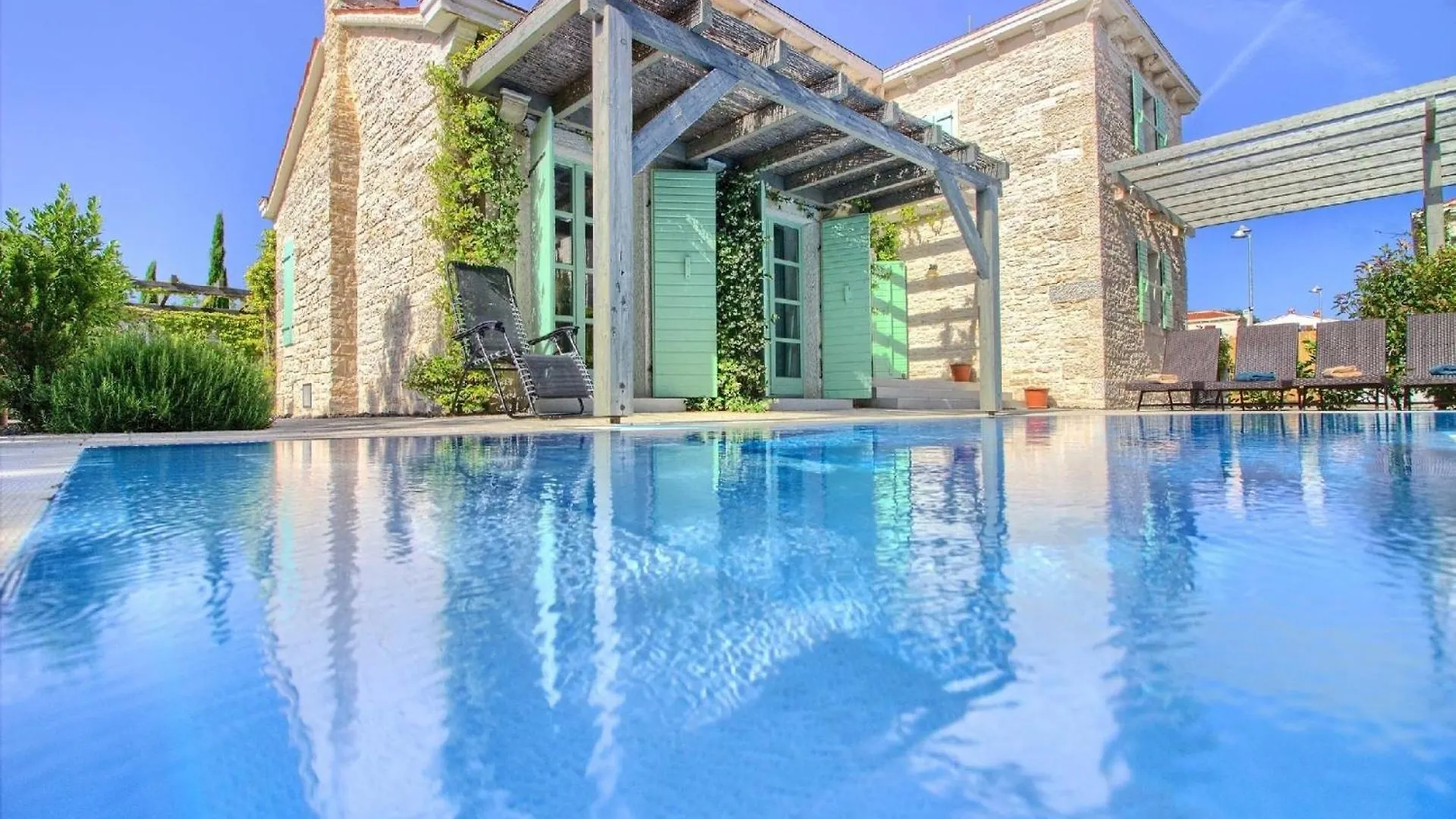 Holiday home Ferienhaus Mit Privatpool Fuer 8 Personen Ca 140 Qm In Liznjan, Istrien Suedkueste Von Istrien