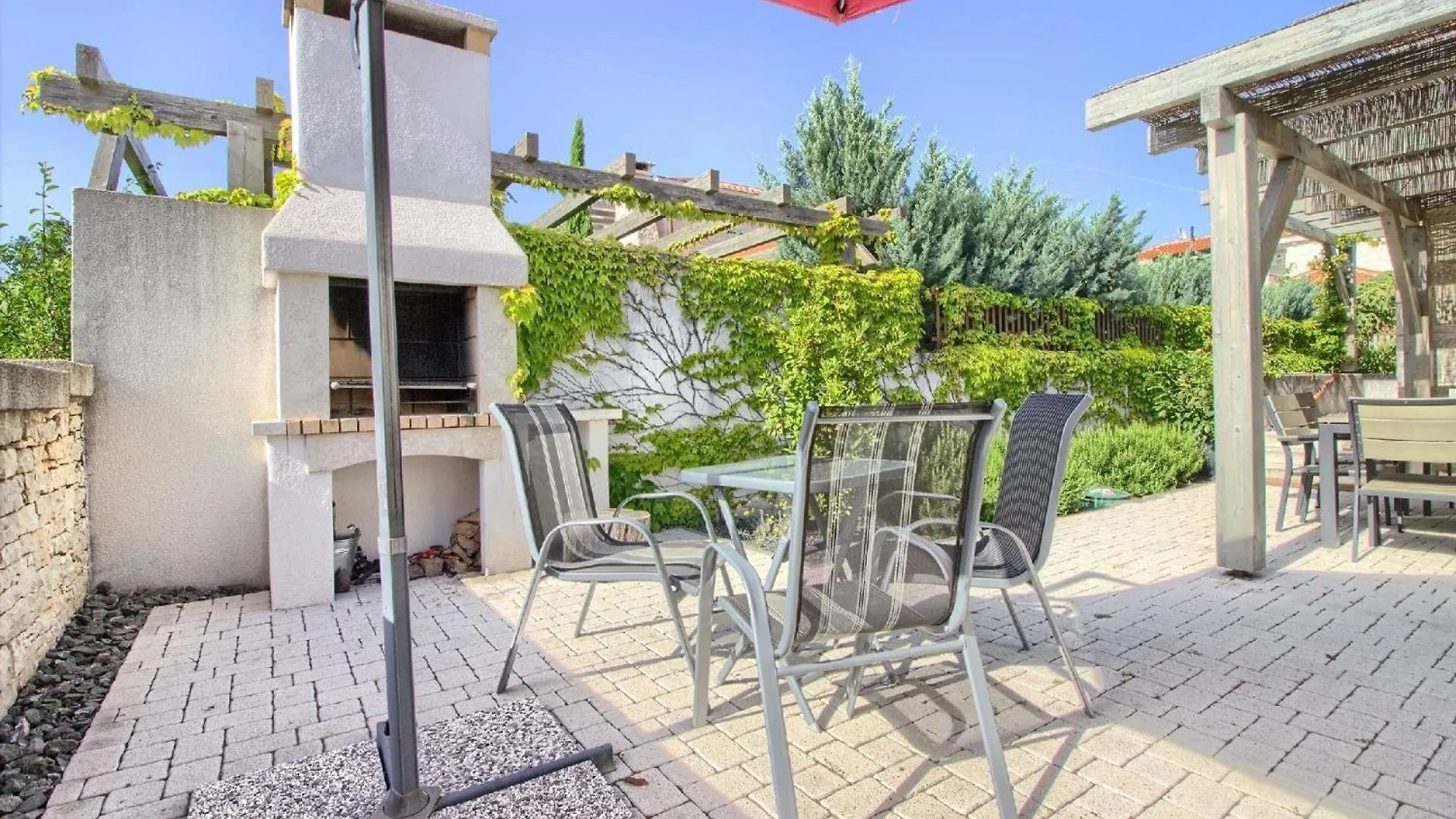 Ferienhaus Mit Privatpool Fuer 8 Personen Ca 140 Qm In Liznjan, Istrien Suedkueste Von Istrien Liznjan